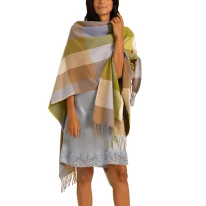 Mantella effetto lana con frange | MaryHome